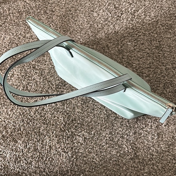 Kate Spade purse, mint green - Picture 4 of 7